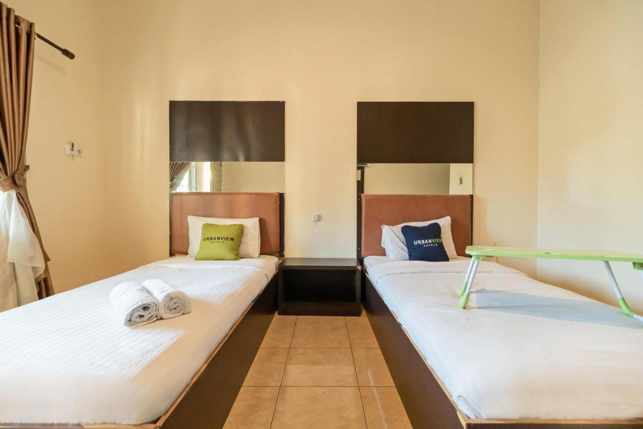 Urbanview Hotel Nugraha Palembang By Reddoorz Luaran gambar