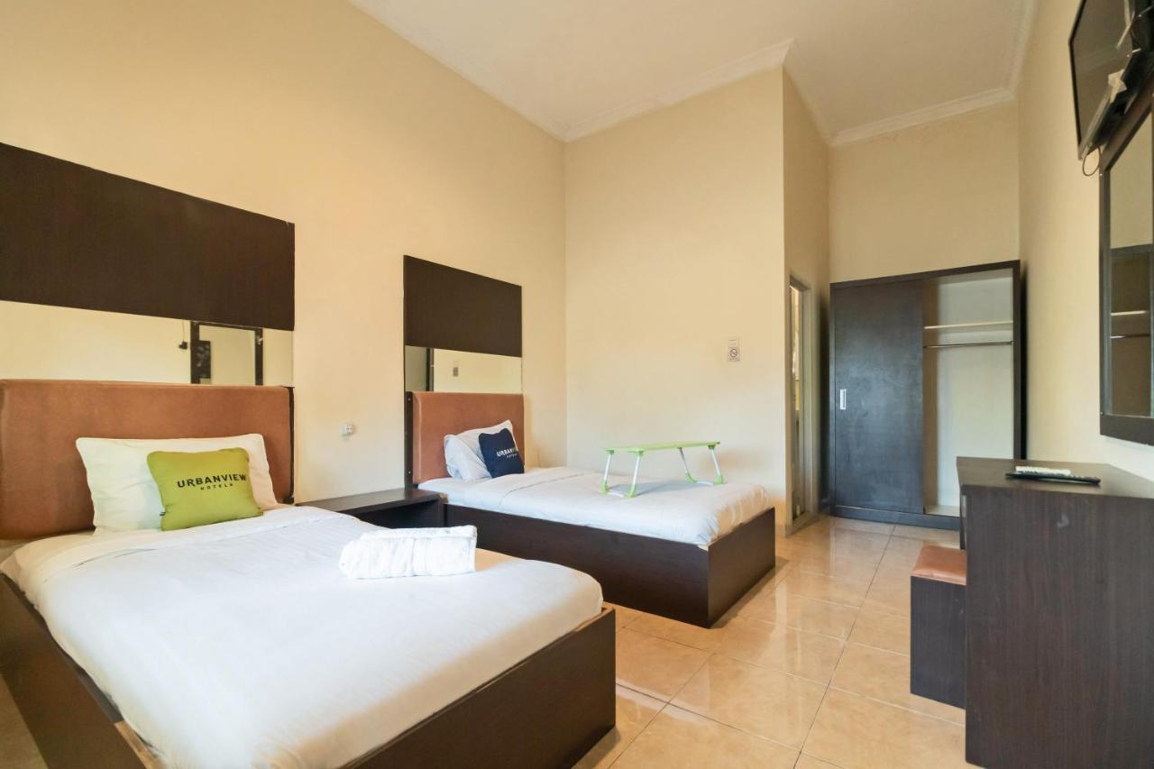 Urbanview Hotel Nugraha Palembang By Reddoorz Luaran gambar