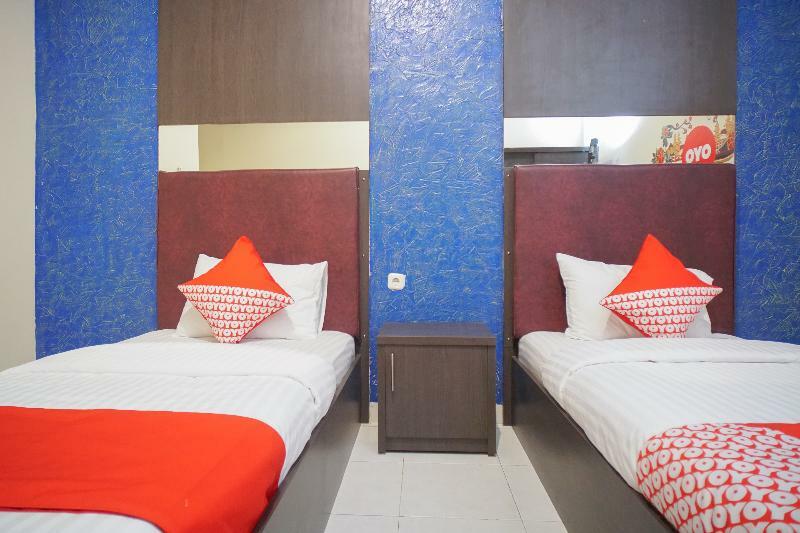 Urbanview Hotel Nugraha Palembang By Reddoorz Luaran gambar